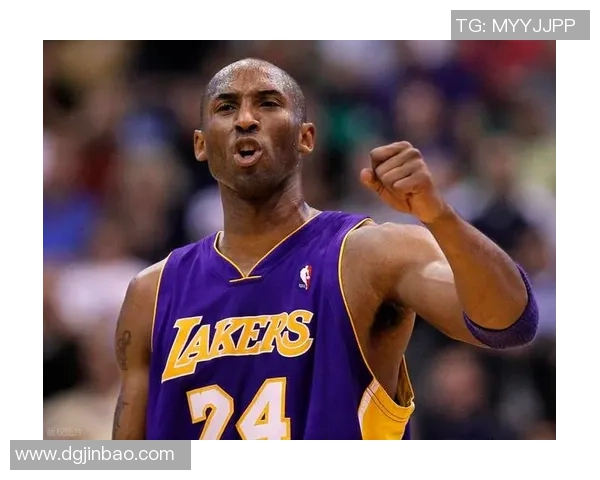 科比传奇：从篮球场上的黑曼巴到全球偶像的心路历程与影响